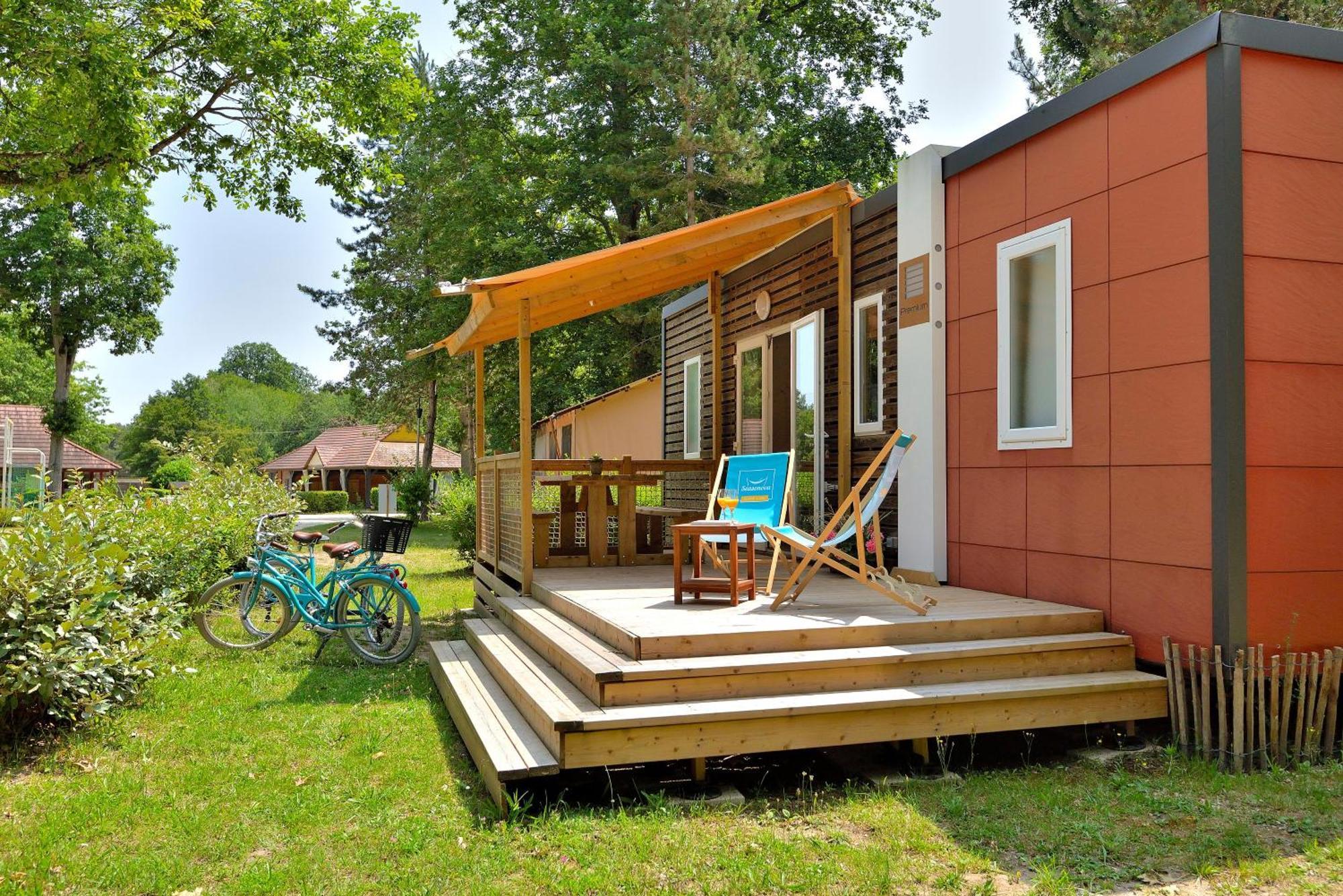 Camping Etang De La Vallee Combreux Zewnętrze zdjęcie